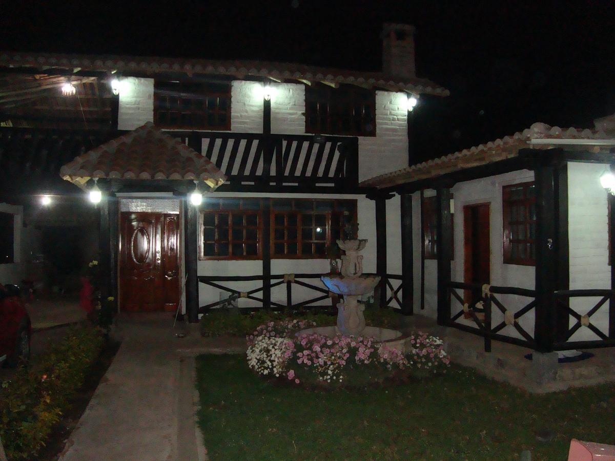 El Descanso “The Rest” Otavalo Zewnętrze zdjęcie