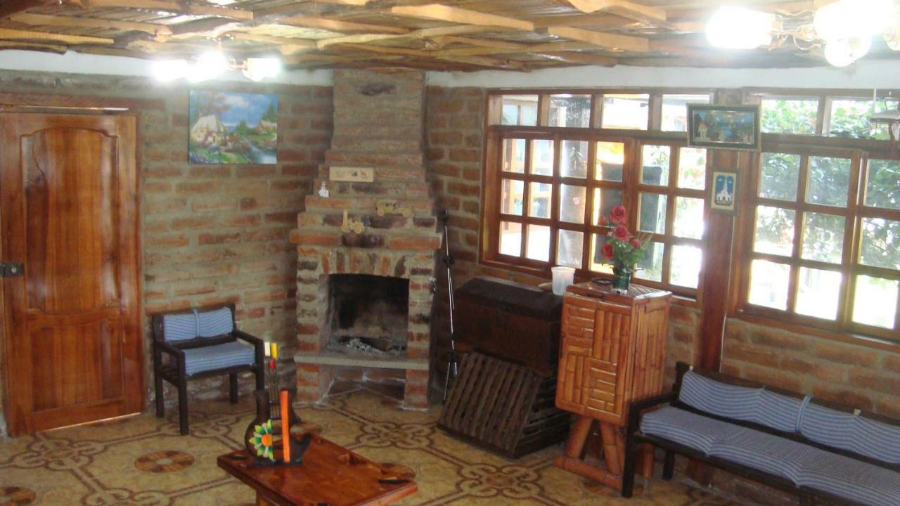 El Descanso “The Rest” Otavalo Zewnętrze zdjęcie